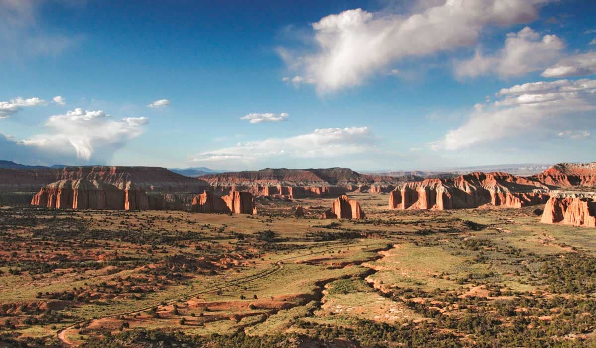 Cathedral Valley Loop Overlanding Trail Guide — overland route in Utah