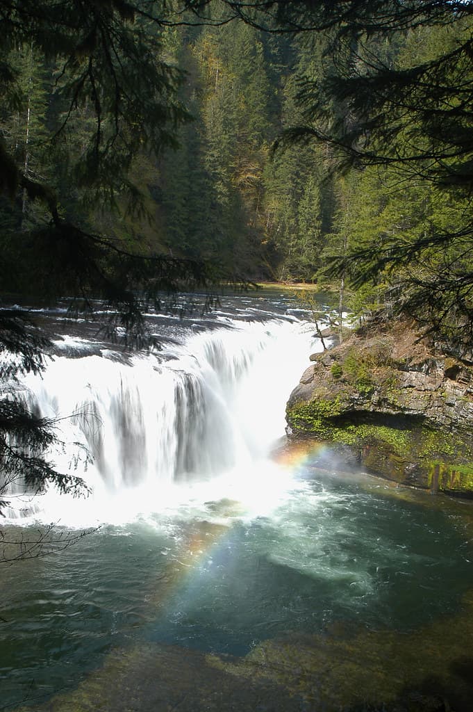 Lewis River Road (FR 90) — overland route near Cougar, Washington, Washington